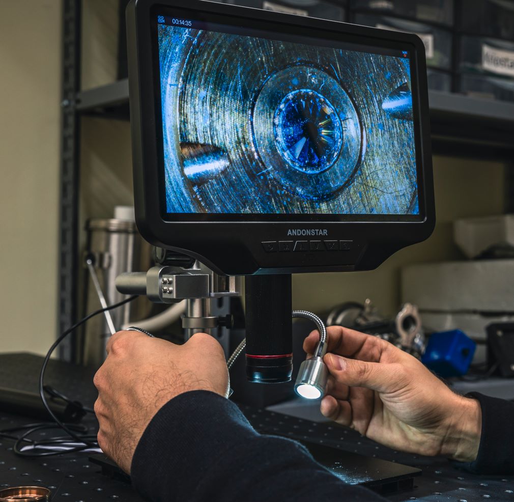 Laboratorium dronów